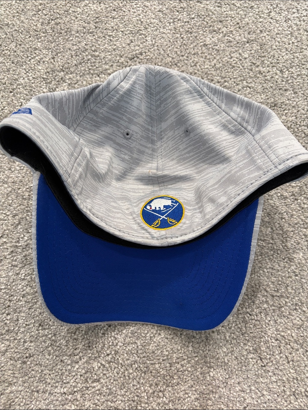 New Era Buffalo Sabres stretch Fit Cap - Picture 4 of 5